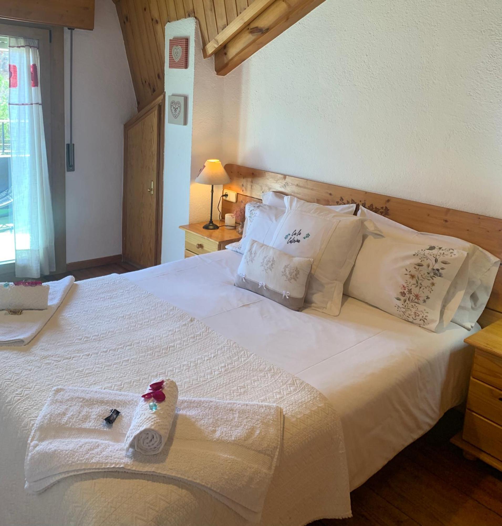 Atico Con Encanto En Bellver De Cerdanya Apartment Exterior foto
